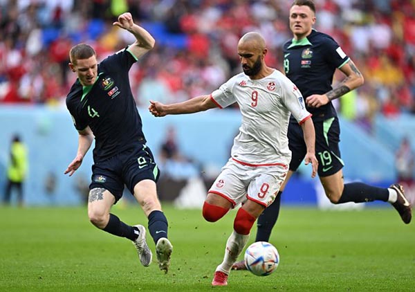 المنتخب التونسي ينهزم امام استراليا ويعقد حساباته للتأهل 1 المنتخب التونسي ينهزم امام استراليا ويعقد حساباته للتأهل