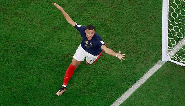 فرنسا أول المتأهلين لدور ال16 من كأس العالم قطر 2022 بعد فوزها على الدنمارك 1 فرنسا أول المتأهلين لدور ال16 من كأس العالم قطر 2022 بعد فوزها على الدنمارك