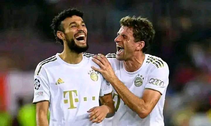 مزراوي أساسي رفقة بايرن ميونيخ ويجبر بافارد على تغيير مركزه 1 مزراوي