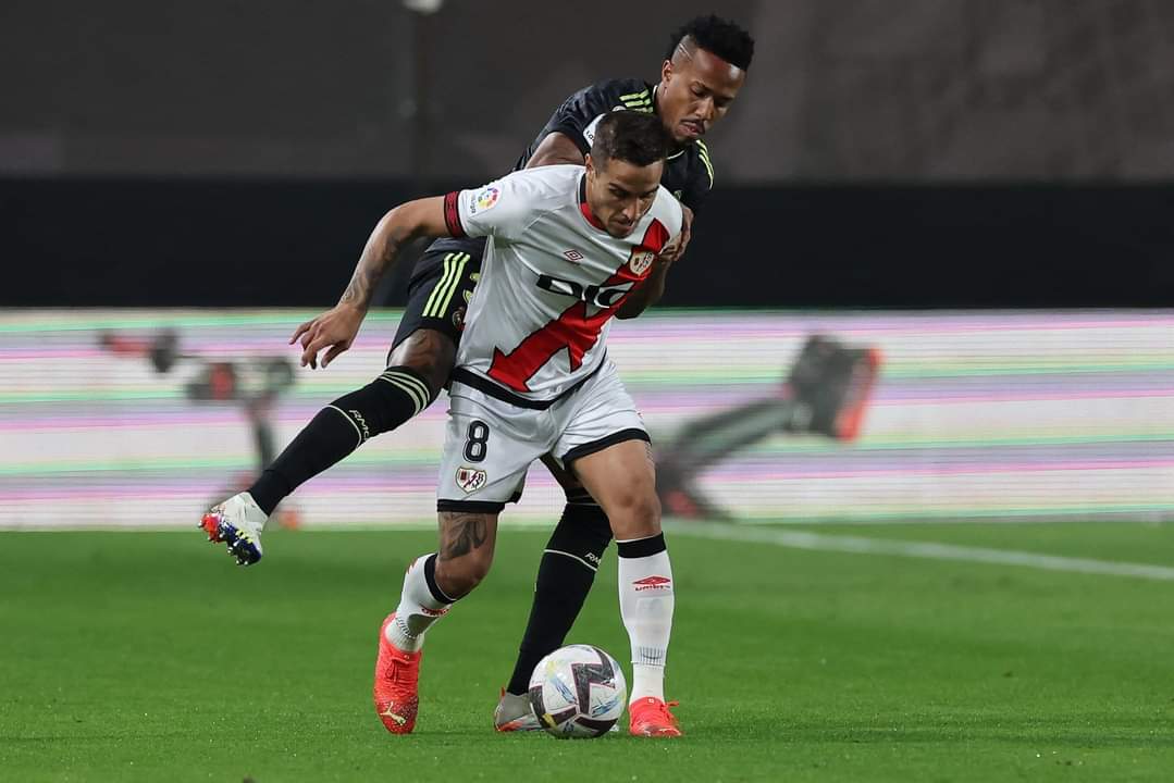 ريال مدريد يسقط أمام رايو فاليكانو ويفقد صدارة ترتيب الليغا 1 ريال مدريد