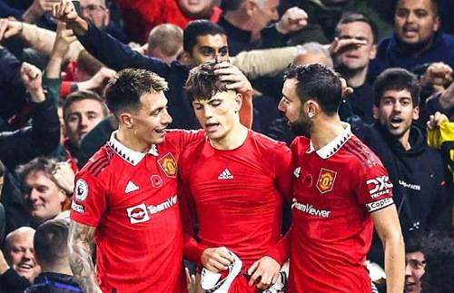 مانشستر يونايتد يصدم فولهام بهدف قاتل 1 مانشستر يونايتد