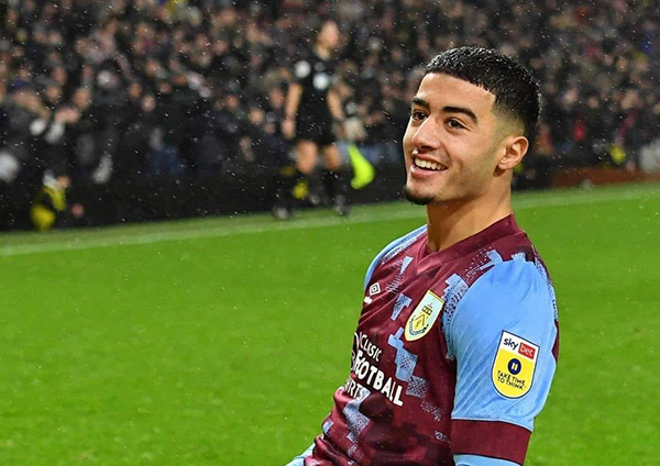 أنس زروري يسجل أسرع هدف في الدوري الإنجليزي 1 أنس زروري يسجل أسرع هدف في الدوري الإنجليزي