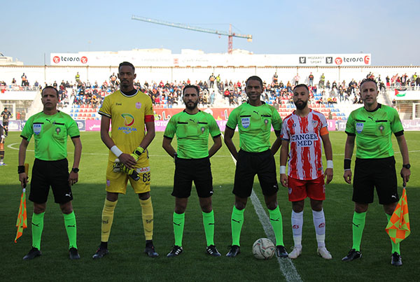 المغرب التطواني يفوز على حسنية أكادير بهدف قاتل