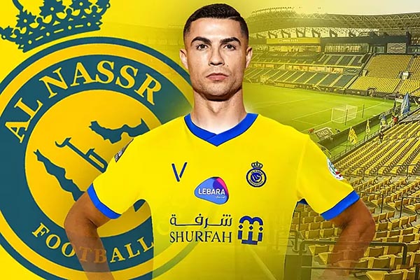 كريستيانو رونالدو الى النصر السعودي في يناير بأعلى راتب في تاريخ كرة القدم .