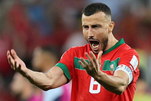 رومان سايس يكشف تفاصيل إصابته وامكانية مشاركته ضد فرنسا 1 رومان سايس يكشف تفاصيل إصابته وامكانية مشاركته ضد فرنسا