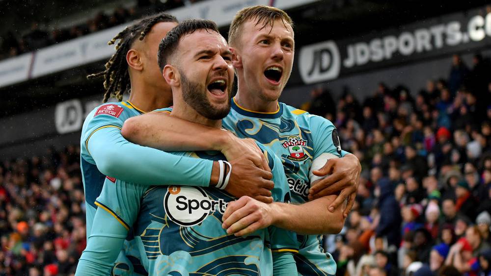 ساوثامبتون يصدم الجميع ويقصي مانشستر سيتي من كأس الرابطة الإنجليزية 1 ساوثامبتون يصدم الجميع ويقصي مانشستر سيتي من كأس الرابطة الإنجليزية