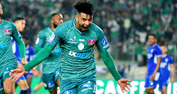 الرجاء يعود لسكة الإنتصارات ويؤزم وضعية إتحاد طنجة في مؤخرة الترتيب 1 الرجاء يعود لسكة الإنتصارات ويؤزم وضعية إتحاد طنجة في مؤخرة الترتيب