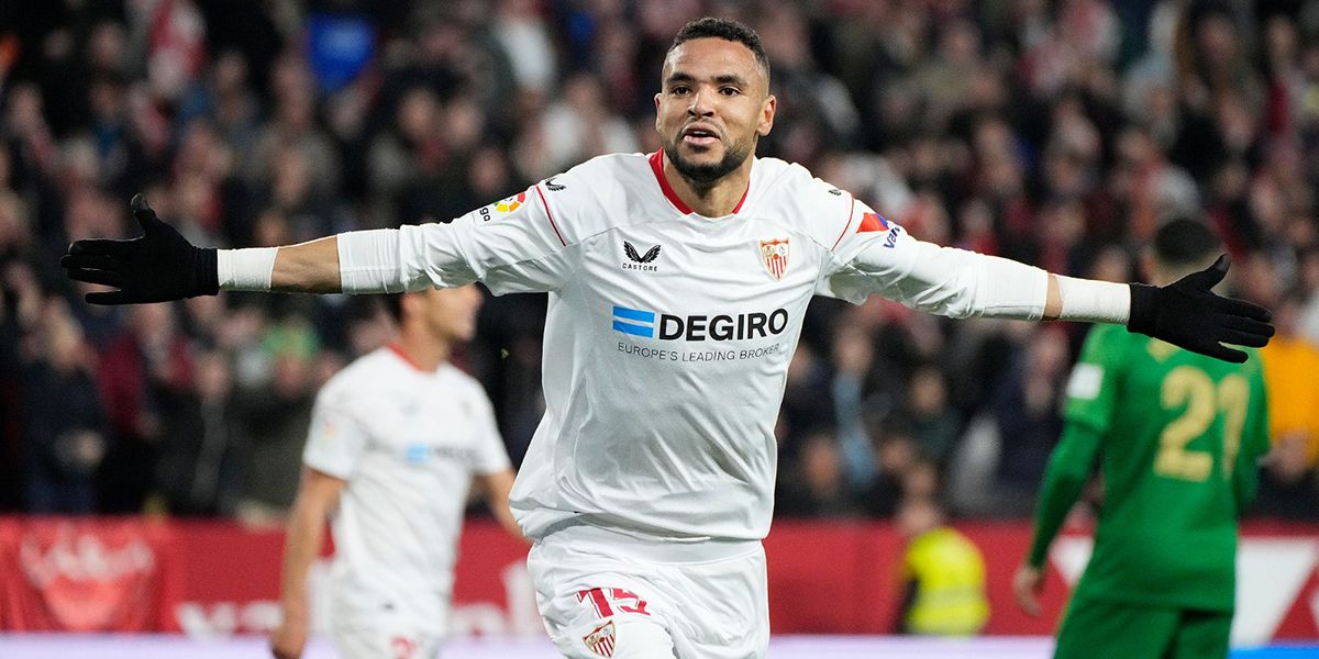 يوسف النصيري يسجل أول هدفين له في الدوري الإسباني هذا الموسم رفقة إشبيلية 1 يوسف النصيري يسجل أول هدفين له في الدوري الإسباني هذا الموسم رفقة إشبيلية