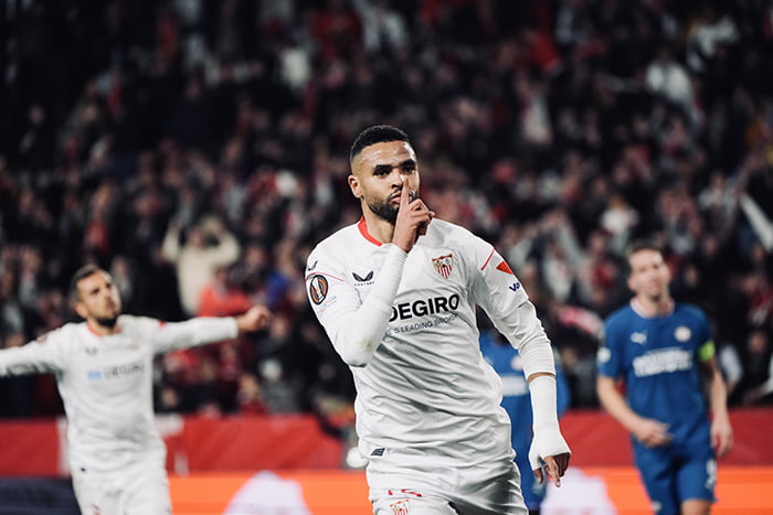 هدف يوسف النصيري أمام ايندهوفن في الدوري الأوروبي 1 هدف يوسف النصيري أمام ايندهوفن في الدوري الأوروبي