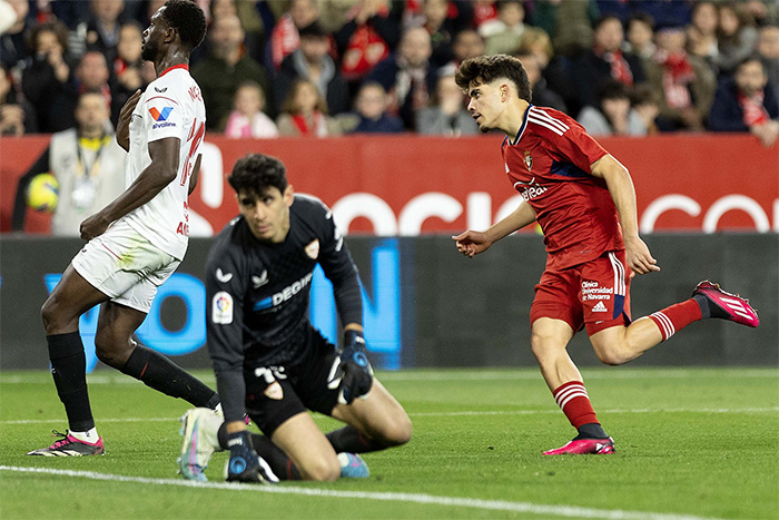 هدف الزلزولي القاتل في مرمى بونو أمام إشبيلية 1 هدف الزلزولي القاتل في مرمى بونو أمام إشبيلية