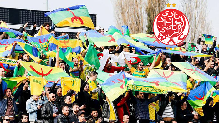 عسكر الجزائر حاضر من المدرجات في مباراة الوداد والشبيبة 1 عسكر الجزائر حاضر من المدرجات في مباراة الوداد والشبيبة