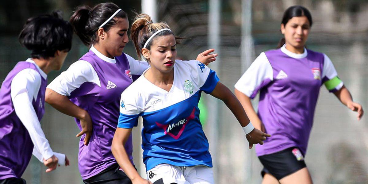 الرجاء الرياضي مهدد بالنزول للقسم الثاني بعد موسم كارثي 1 الرجاء الرياضي مهدد بالنزول للقسم الثاني بعد موسم كارثي