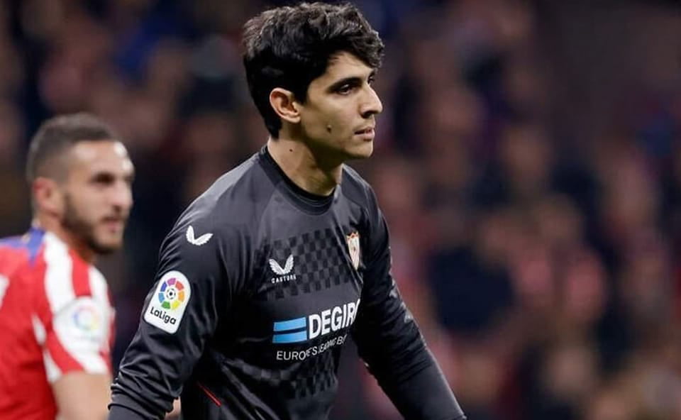 بونو يتلقى 6 أهداف في مباراة واحدة لأول مرة في مسيرته