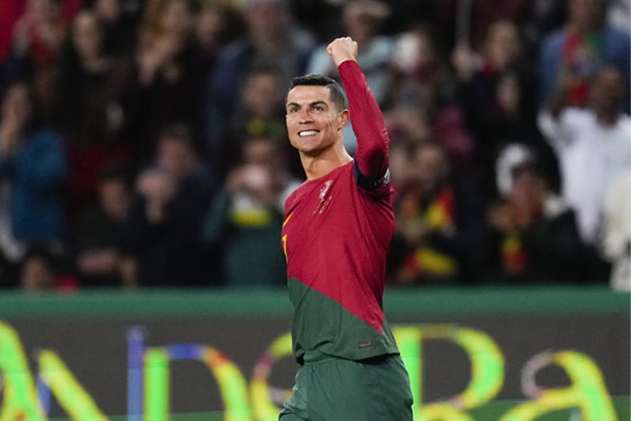 كريستيانو رونالدو يحطم 3 أرقام قياسية في مباراة واحدة