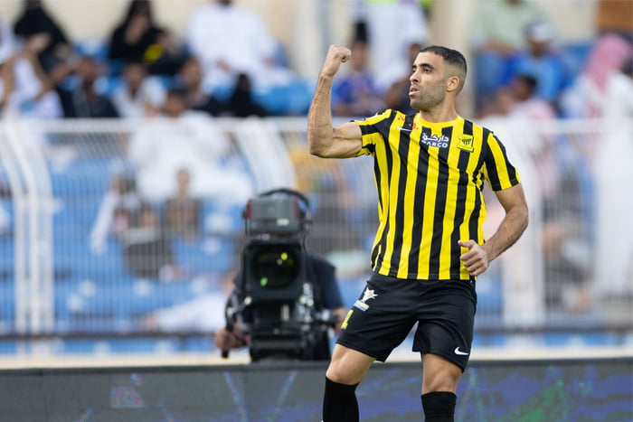 هاتريك حمد الله أمام الفتح في دوري روشن السعودي 1 هاتريك حمد الله أمام الفتح في دوري روشن السعودي