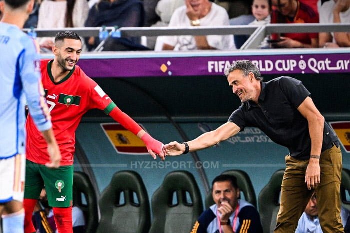 تشيلسي يتخلى عن التعاقد مع إنريكي بسبب زياش 1 تشيلسي يتخلى عن التعاقد مع إنريكي بسبب زياش