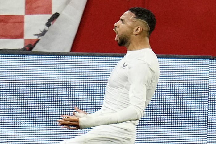 النصيري يسجل أمام سيلتا فيغو برأسية "عالمية" 1 النصيري يسجل أمام سيلتا فيغو برأسية "عالمية"