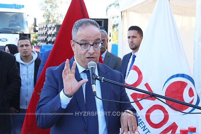 البدراوي سافر الى مصر مع الرجاء وترك عمال "اوزون" دون اجر في عيد الفطر 1 البدراوي سافر الى مصر مع الرجاء وترك عمال "اوزون" دون اجر في عيد الفطر