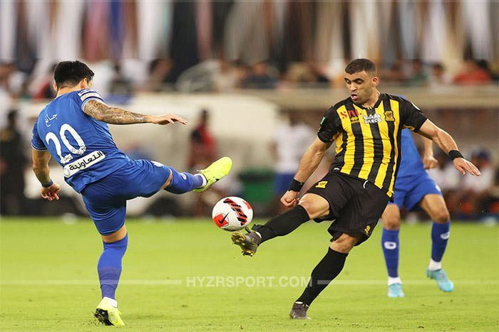 صدام حارق بين الاتحاد و الهلال في نصف نهائي كأس خادم الحرمين