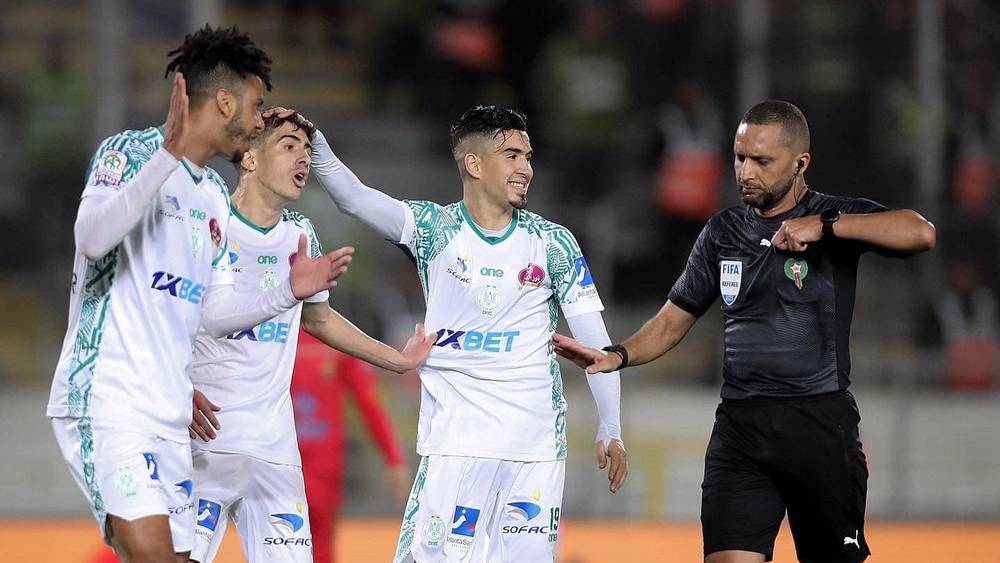 عقوبات ثقيلة للرجاء بعد أحداث الديربي