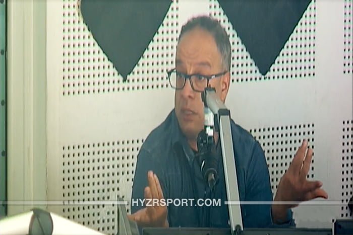 عزيز البدراوي بالدموع : "علاش يعايرو ليا مي ؟" 1 عزيز البدراوي بالدموع : "علاش يعايرو ليا مي ؟"