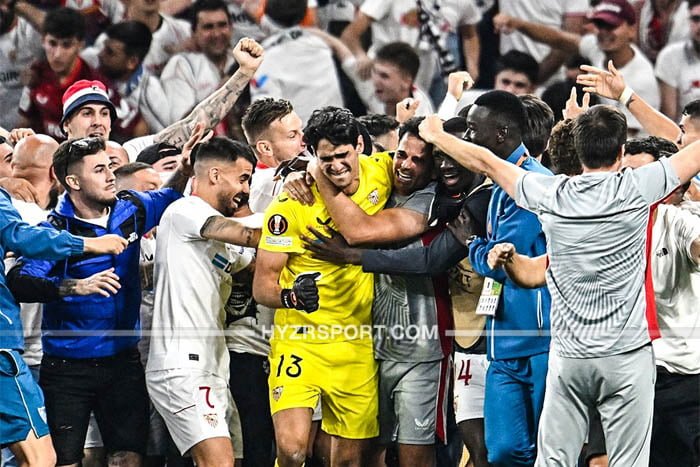 إشبيلية يتوج بلقب الدوري الأوروبي للمرة الـ7 في تاريخه 1 إشبيلية يتوج بلقب الدوري الأوروبي للمرة الـ7 في تاريخه