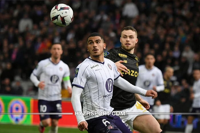 أبوخلال يسجل وينهي موسمه مع تولوز بـ15 هدفا 1 أبوخلال يسجل وينهي موسمه مع تولوز بـ15 هدفا