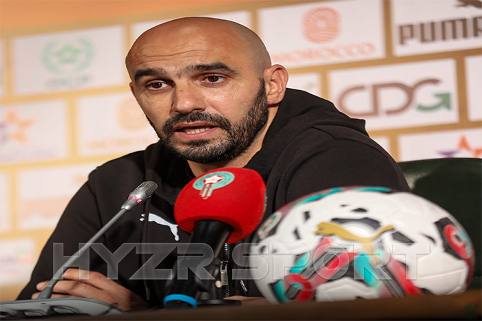 الركراكي : "جماهيرنا تستخف دوما بالخصوم ولهذا نعود في الطائرة بسرعة"